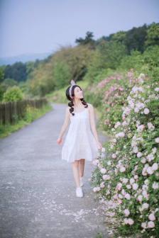 少女播放高清影片免费观看